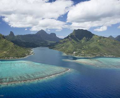 P2_08_MOOREA_Divers_TNH_(14)_©_Grégoire_Le_Bacon_Tahiti_Nui_Helicopters