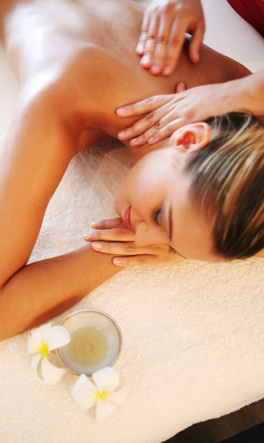 PPT_Hotel_Tahiti_Nui_Massage