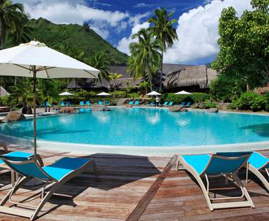 MOZ_Hilton_Moorea_Swimming_Pool_(1)