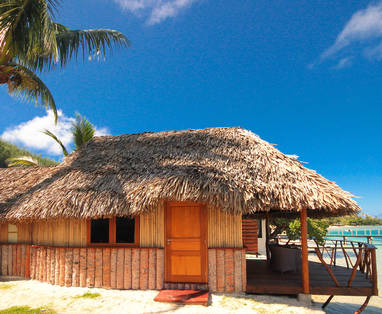 Hotel_Le_Mahana_-_Traditionnal_Fare_(9)