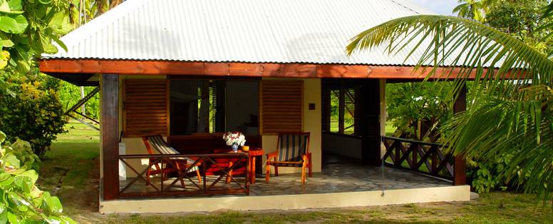 Chalet_Exterior_-Bird_island