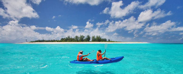 Kayaking_at_Bird_Island