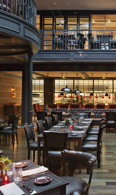 FS_BA_Elena_Restaurant_05M