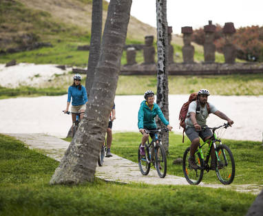 Bike_Ride_Rapa_Nui_gedraaod