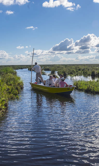 1_Ibera_Wetlands_-_Laguna_Valle