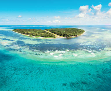 BlueSafari-alphonse-scenic-aerial-01-AnthonyGrote_(1)