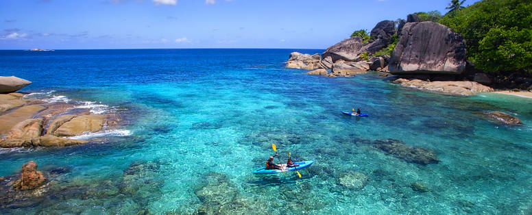 Kayaking_at_Anse_Peniche2__6729-ORIGINAL_