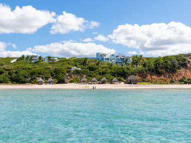 Santorini_Mozambique_-_Lodge_General_-_2500px