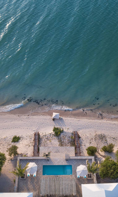 Azura_Marlin_Beach_-_arial_view