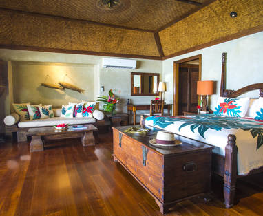 Premium_Beachfront_Bungalow-PacificResortAitutaki-CRED_davidkirklandphotography