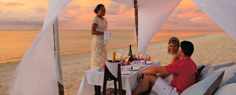 love_nest_on_beach
