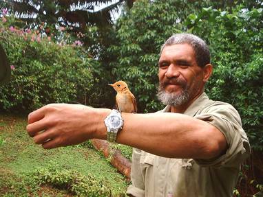 Atiu-Villas-Birdman-George-