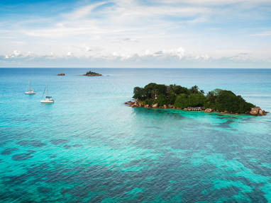 Seychelles_catamaran