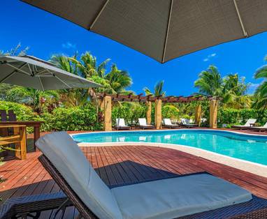 pool_private_island