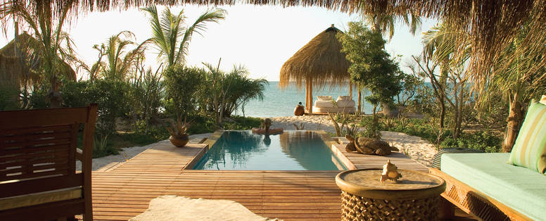 7._AZURA_BENGUERRA_-Infinity_Beach_Villa_-_private__plunge_pool