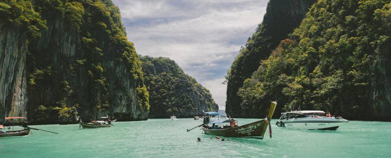 De Halong Bay in Vietnam. 