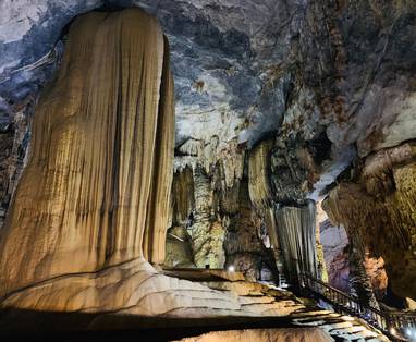 quang-hong-V_U_N62sz9U-unsplash