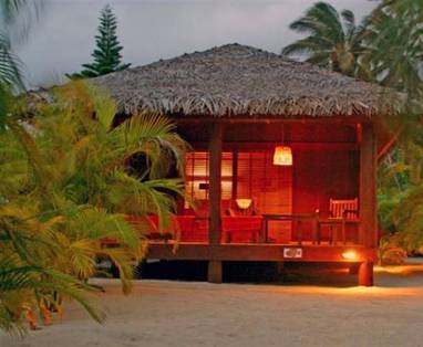 rarotonga_beach_bungalows_2