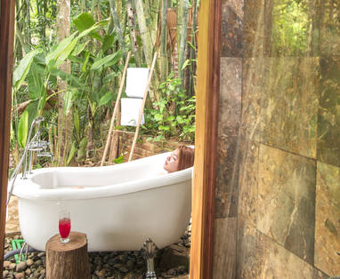 VN_Thanh_Lam_Puluong_retreat_Vietnam_suite_bathtub1.