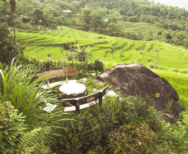VN_Thanh_Lam_Puluong_retreat_Vietnam_public_area1