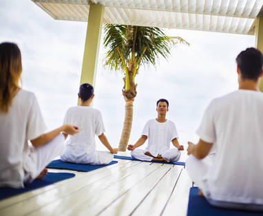 VN_Phu_Quoc_LVR_-_Yoga_on_the_beach