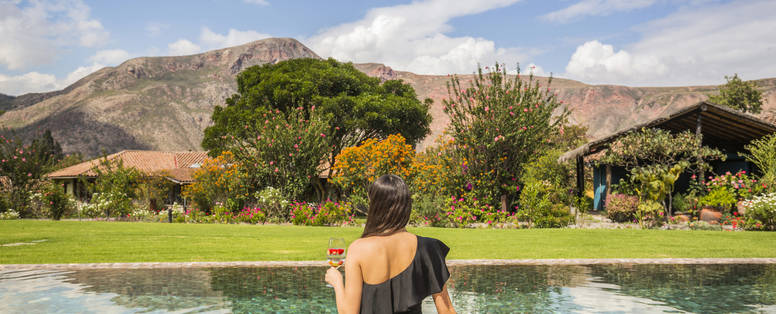 PE_sol_y_luna_zwembad_drinken_SOLYLUA-DIA4-24