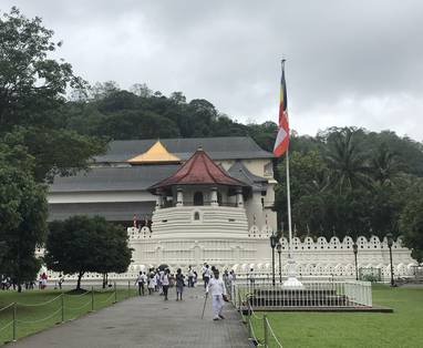 LB_LK_Kandy_Temple_of_the_Tooth