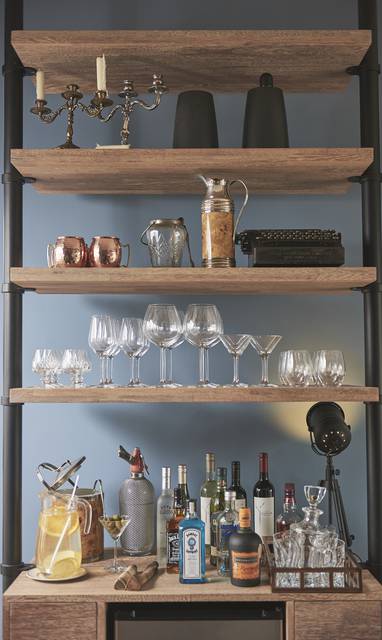 PE_Atemporal_bar_drinken_ATEMPORAL...209296