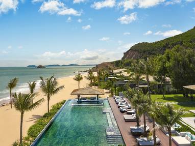 VN_Quy_Nhon_Anantara_Quy_Nhon_Villas_Exterior_View_Beach_Aerial_View_Pool