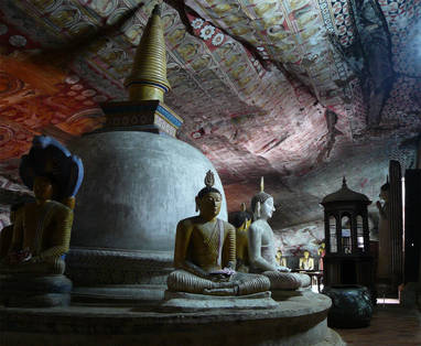 Lake_Lodge_Dambulla-buddhastupa