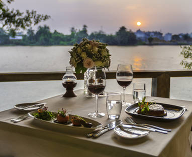 VN_Saigon_Romantic_Dinner_6