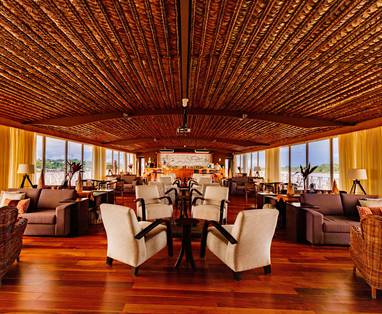 PE_delfin_cruise_3_amazone_lounge_15_._Delfin_III_-_Interior_Lounge