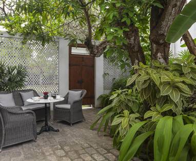 anithra-maniumpathy_30116017264_o