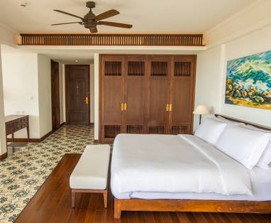 VN_Nha_Trang_13_The_Anam_-_The_Anam_Terrace_Sea_View_Suite