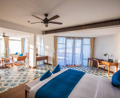VN_Nha_Trang_11_The_Anam_-_The_Anam_Terrace_Sea_View_Suite