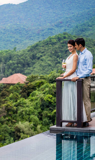 VN_Lang_Co_Banyan_Tree_Lăng_Cô_Seaview_Hillpool_villa_(Balcony)_4