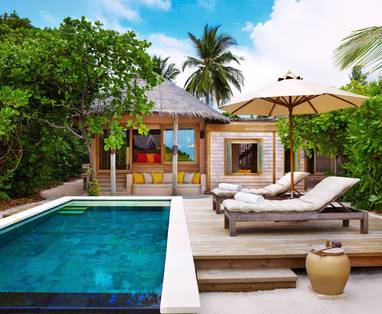 Family_Villa_with_Pool_exterior__6043-A4_