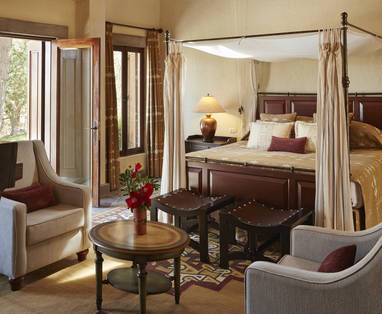 PE_Belmond_Las_Casitas_slaapkamer_bed_COL-ACC-PRES-02