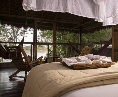 PE_Inkaterra_Reserva_Amazonica_slaapkamer_suite_ITRA_Superior_Rio1