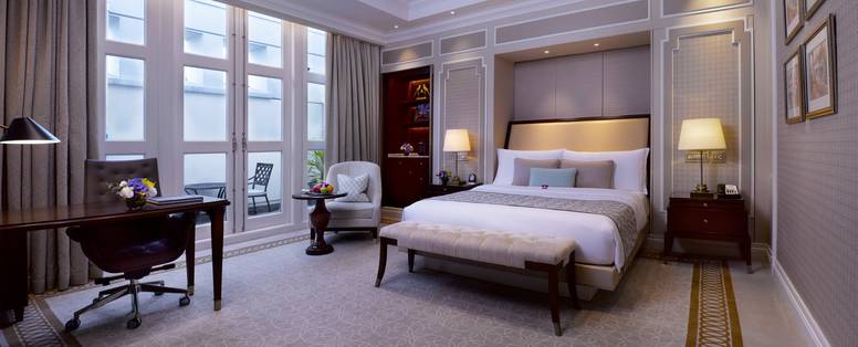 SP_The_Fullerton_Hotel_Heritage_Room_King_(2)
