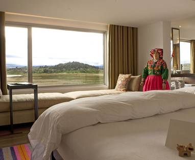 PE_titilaka_hotel_dusk_room_slaapkamer_4339615-1351146_0_338_4368_2382_2200_1200.rc