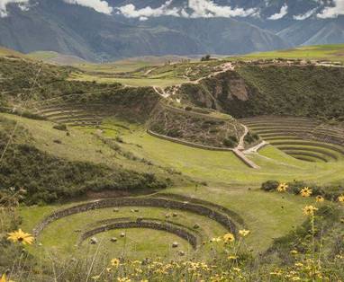 PE_explora_valle_sagrado_omgeving_landschap_Moray-Landscape-o3w7i7466qskmub06jd3j92ycmg9c5by58bduj8rrc