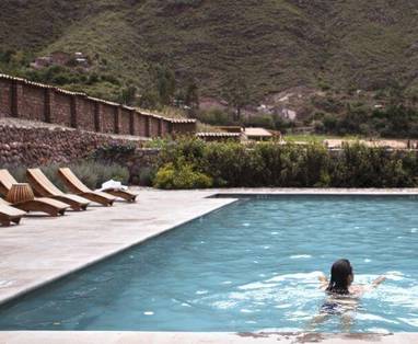 PE_explora_valle_sagrado_zwembad_buiten_Piscina-explora-Valle-Sagrado-o436ec61lv42bmm8tqadv0tz0s6jckawm6asn3762w