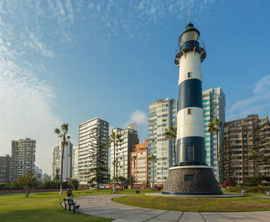 EN_PE_lima_shutterstock_189368555