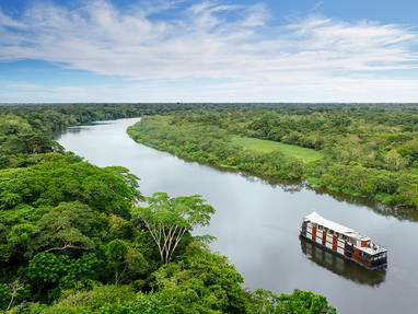 AE_PE_Aria_Amazon_Cruise_rivier_amazone_Aria_Amazon_-_with_Riverscape_-_02