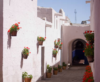EN_PE_arequipa_colca_shutterstock_24609715