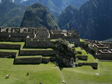 EN_PE_machu_picchu_shutterstock_72561937