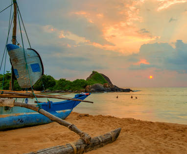 Shinagawa_Beach__Balapitiya_Bentota_LK_-_3._The_setting