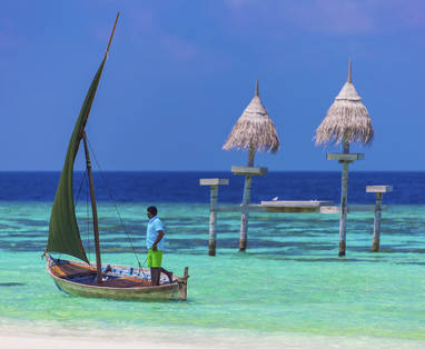 Aaaveee_MV_Dhaalu_atoll_VIK_2849
