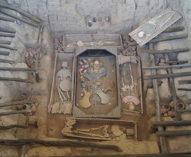 CO_PE_Chiclayo_museum_sipan_Chi.museo.Sipan.H.R.002